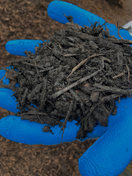 Contractors Wood Chip Compost Mulch- Dark